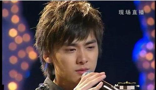 媒体爆料李易峰事件视频,真相与争议交织  第3张